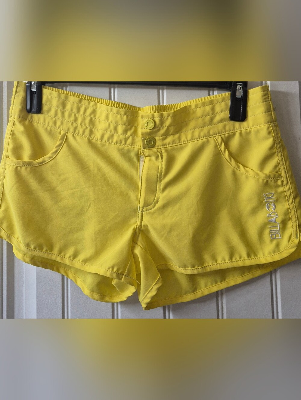Womens Billabong Nylon Active Wear Shorts Size Large